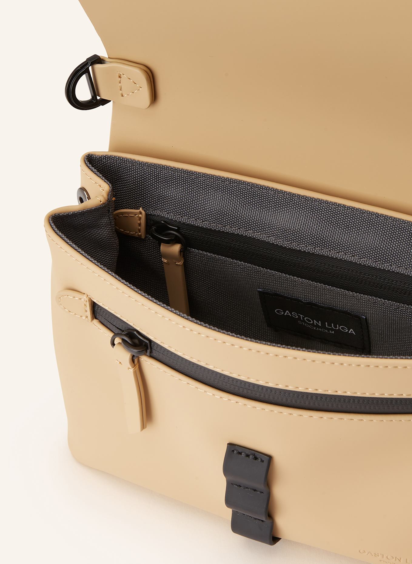GASTON LUGA Umhängetasche SPLÄSH: SCHWARZ / BEIGE