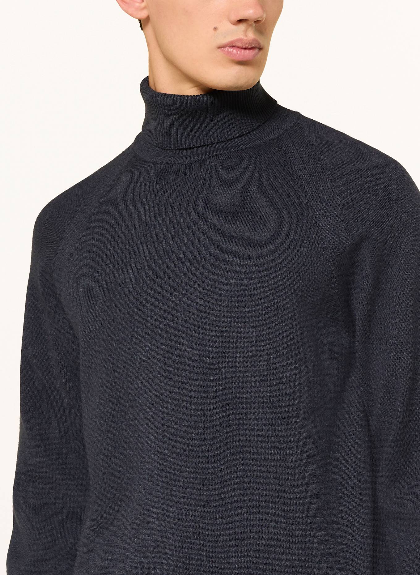 I'M BRIAN Rollkragenpullover: DUNKELBLAU