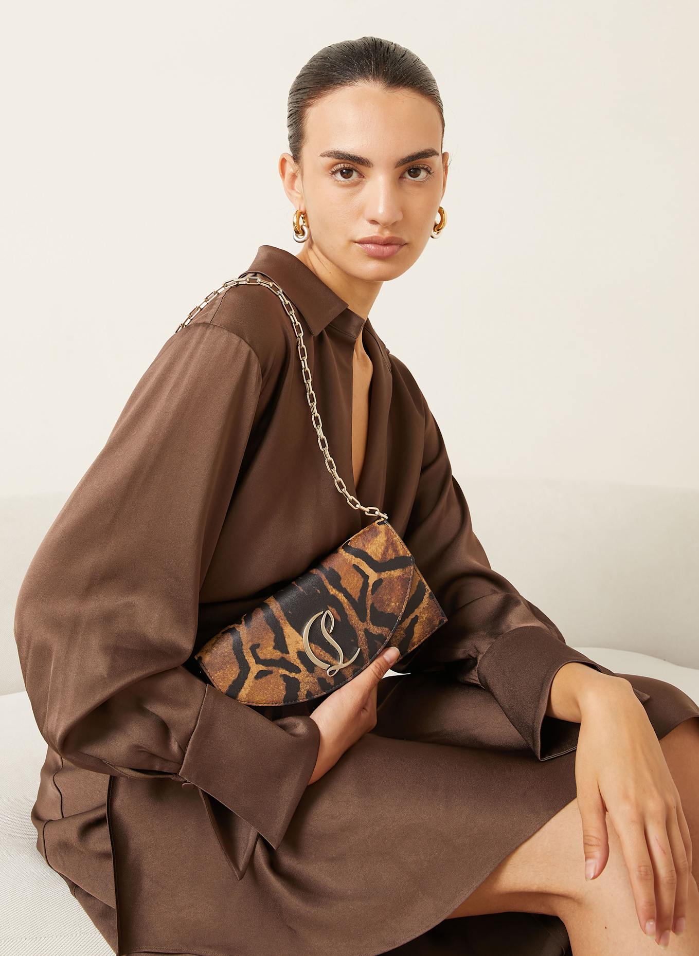 Christian Louboutin Pochette LOUBI54: MARRON / MARRON FONCÉ / MARRON CLAIR