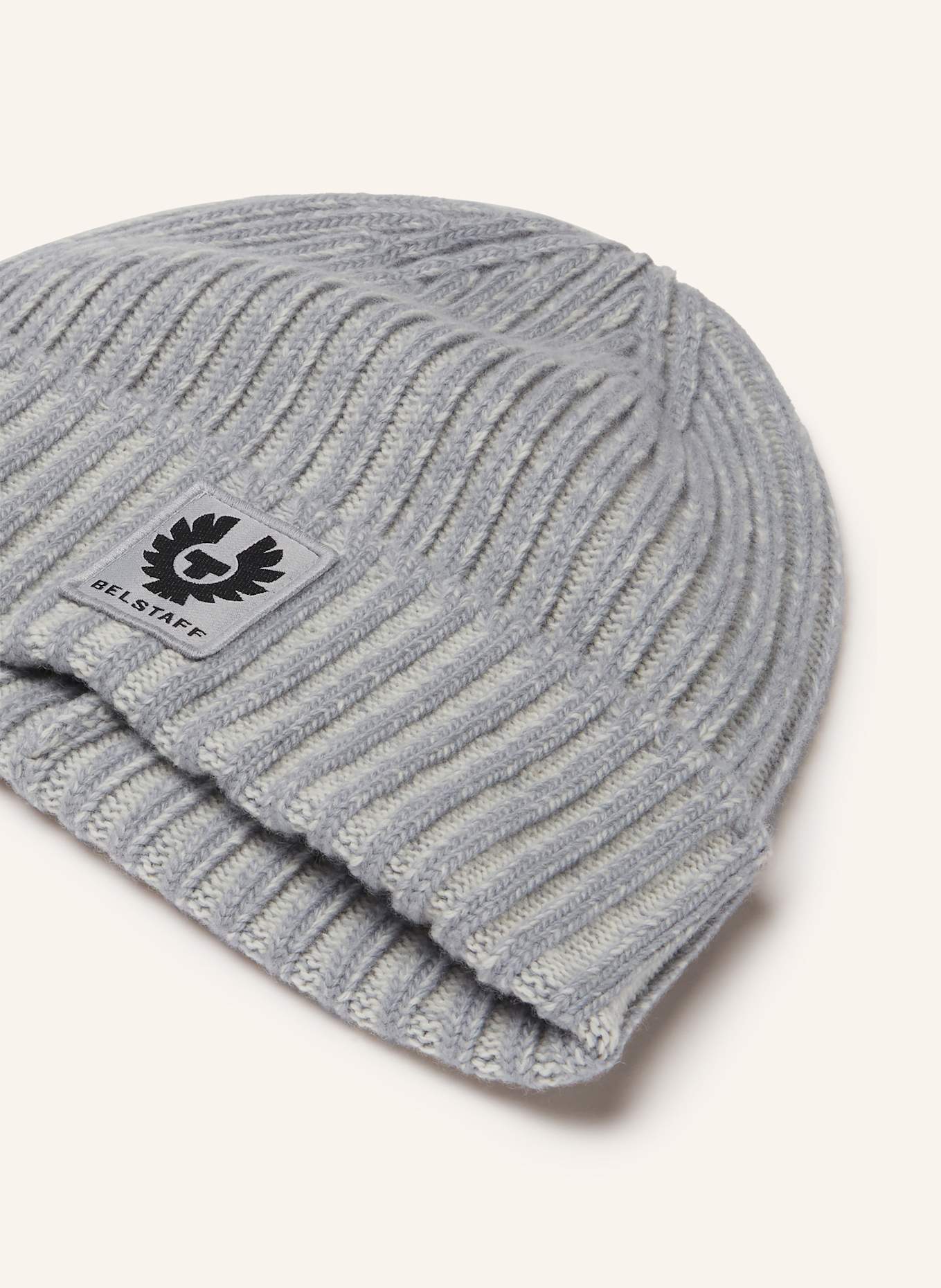 BELSTAFF Čepice: ČERNOŠEDÁ / KRÉMOVÁ