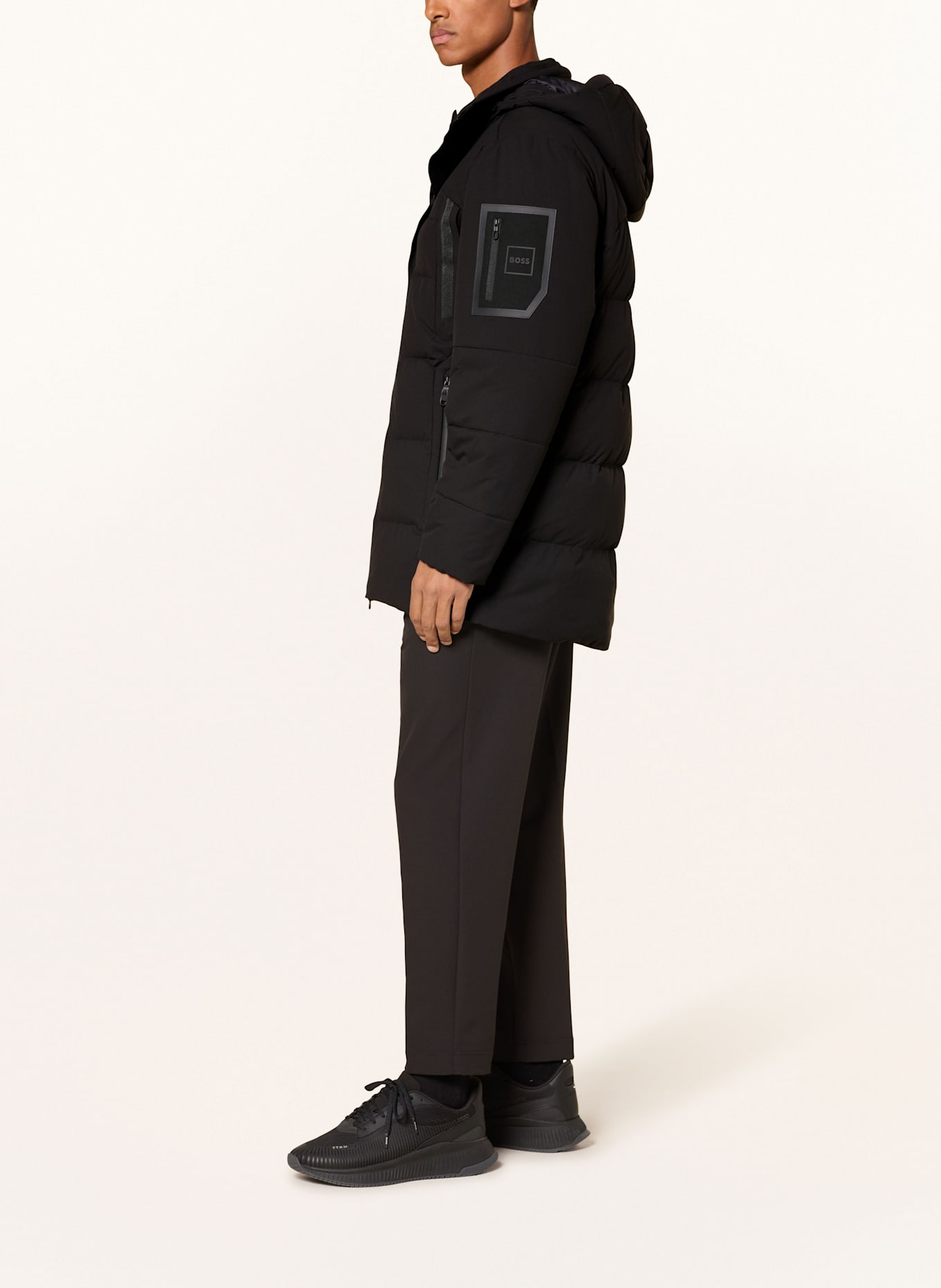 BOSS Daunenparka BLOCK X mit abnehmbarer Kapuze: SCHWARZ