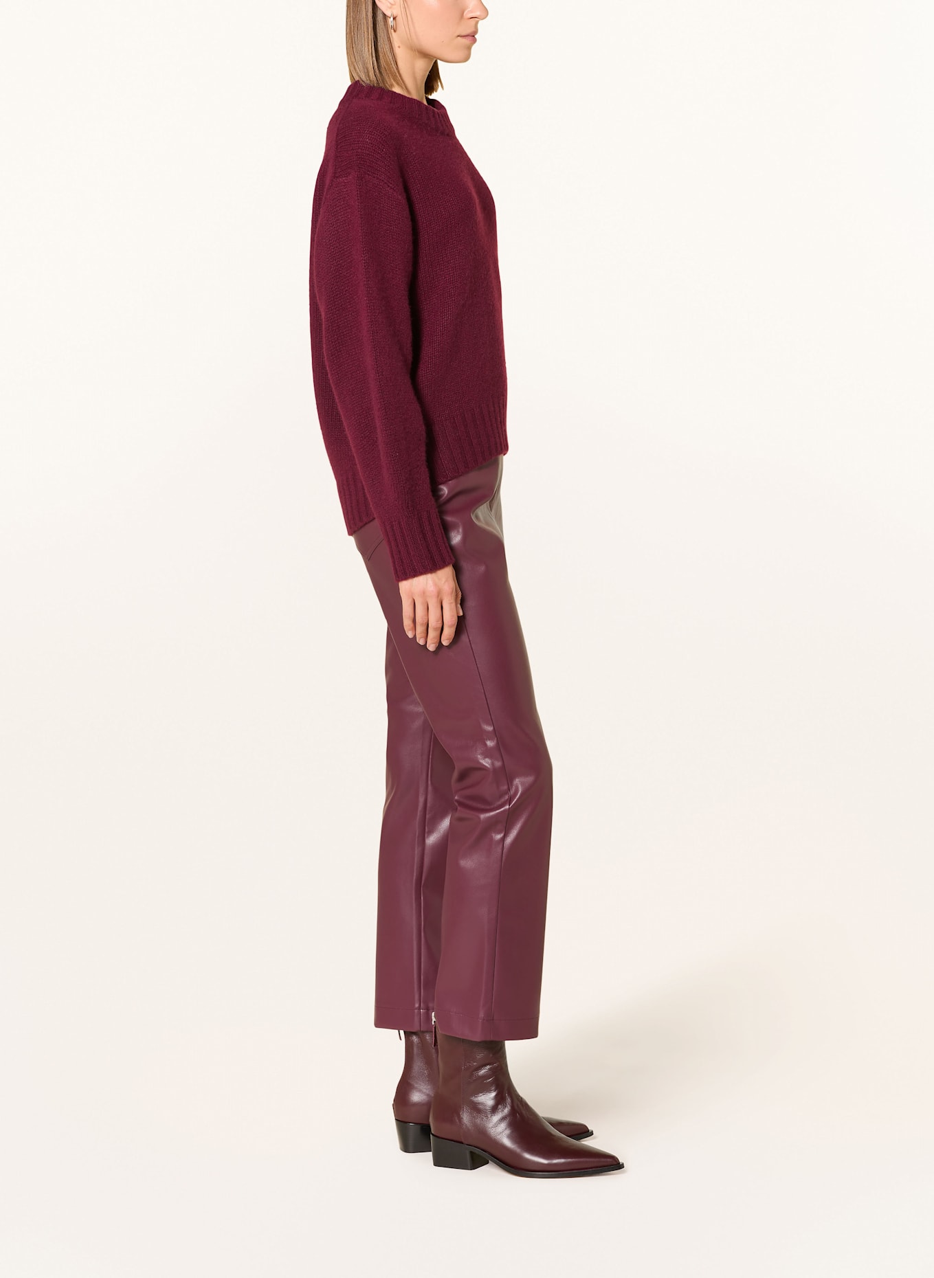 monari Hose in Lederoptik: DUNKELROT