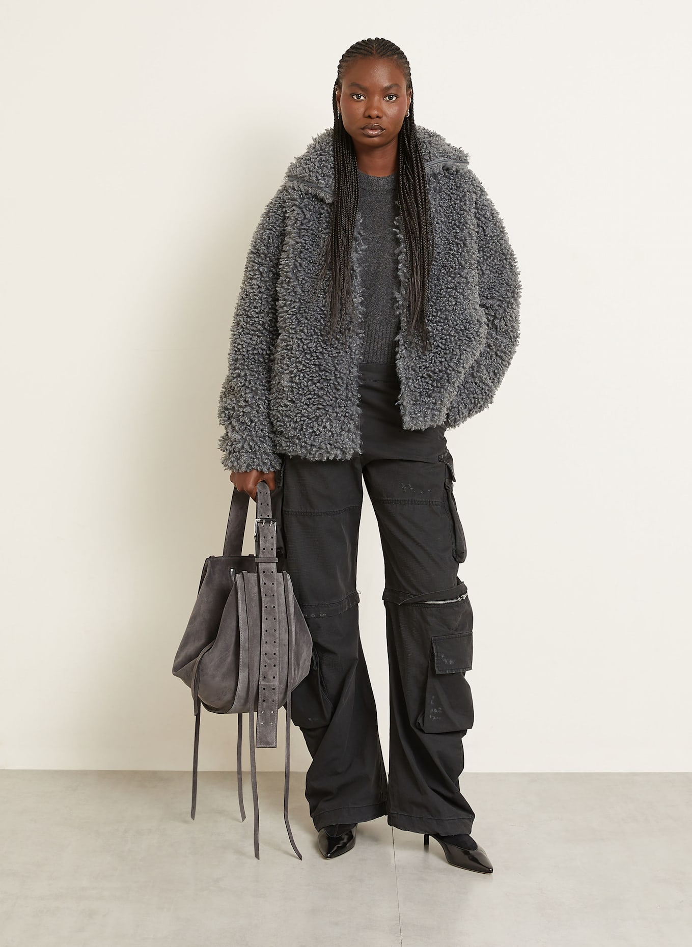 RADICA STUDIO Schultertasche AMACA MAXI: DUNKELGRAU