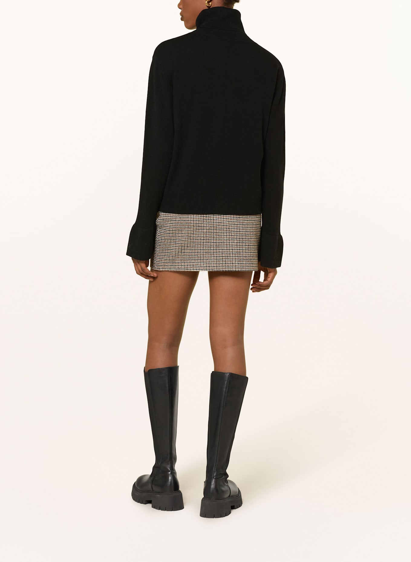 LADNERI Rollkragenpullover SUAVE: SCHWARZ