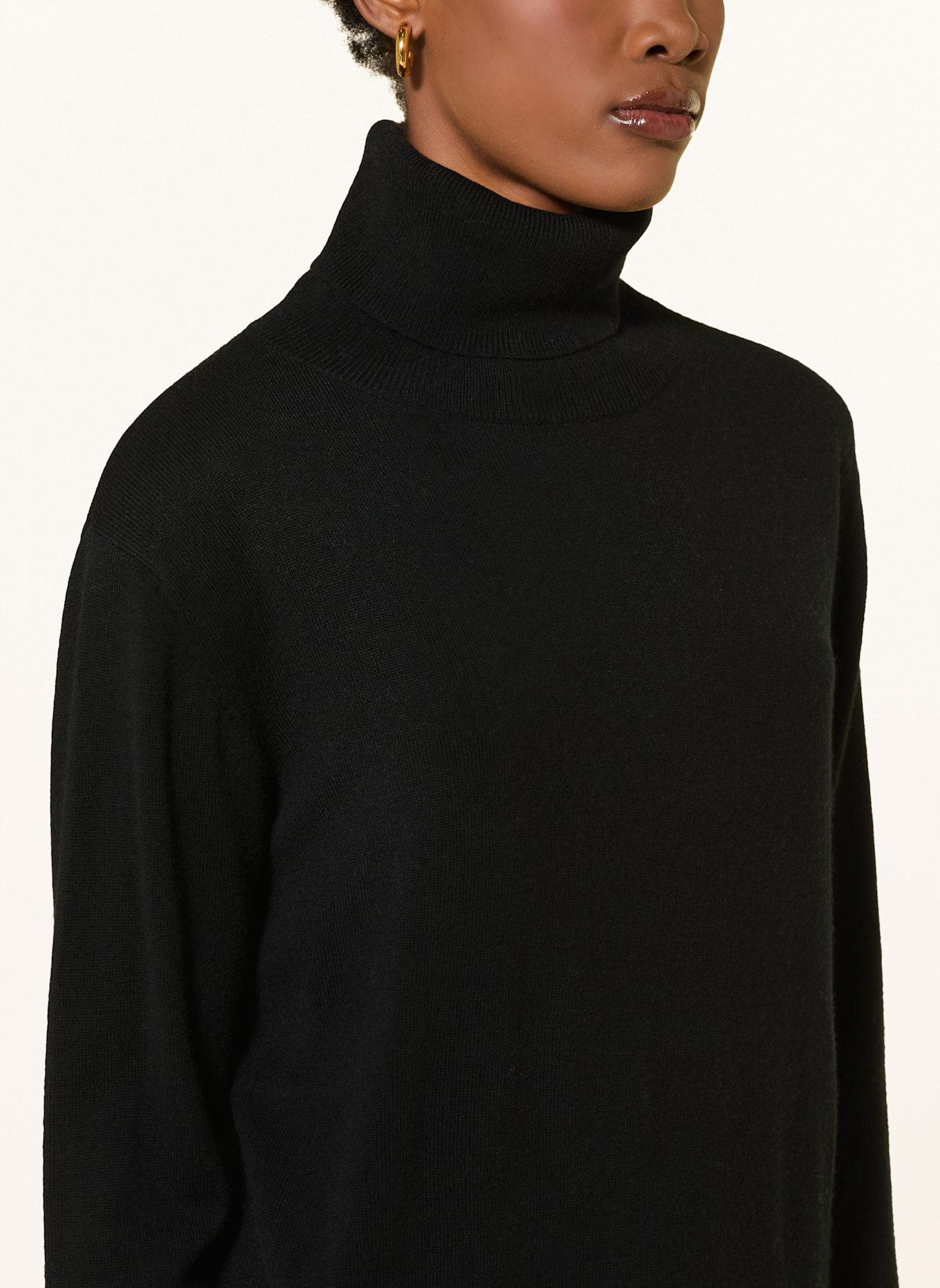 LADNERI Rollkragenpullover SUAVE: SCHWARZ