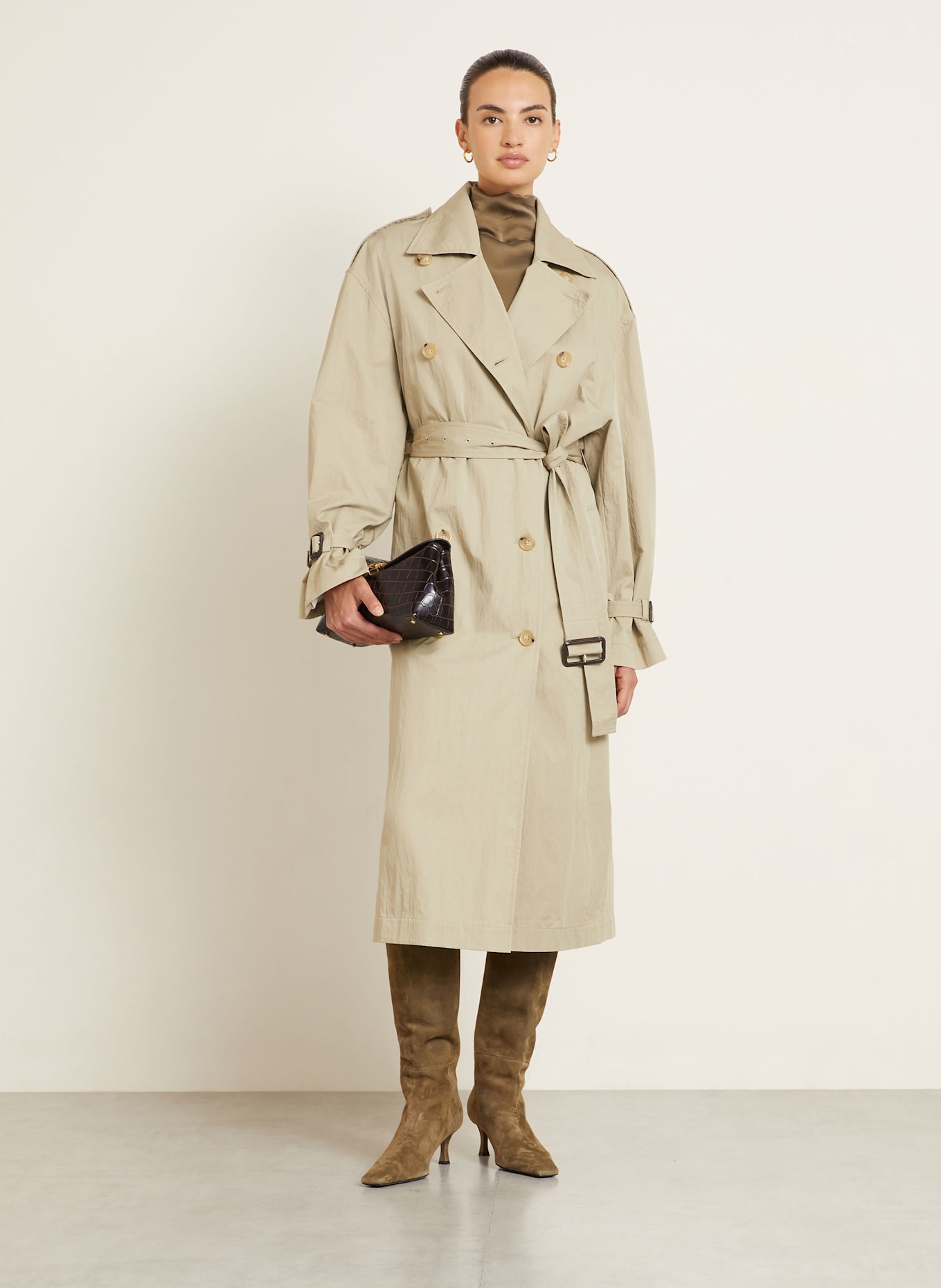 TOTEME Kopertówka T-LOCK: CIEMNOBRĄZOWY