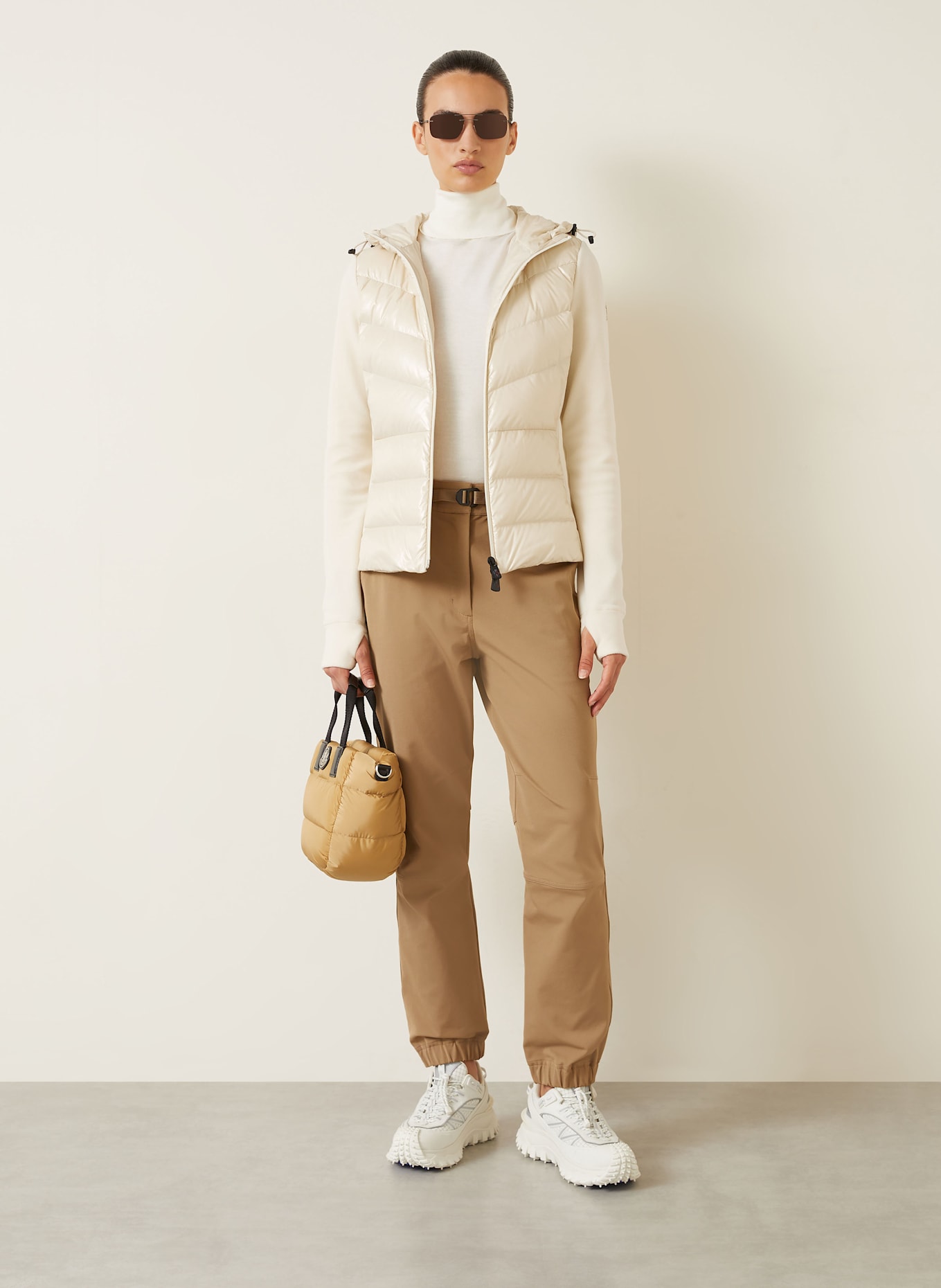 MONCLER GRENOBLE Daunenjacke im Materialmix: CREME