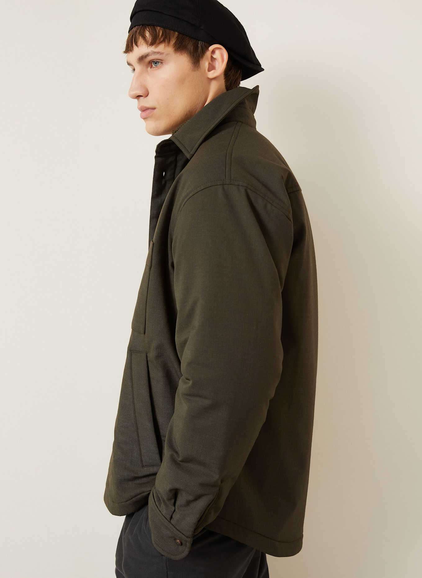 ジャケット・アウター 23SS JACQUEMUS LA CHEMISE BOULANGER 46 JACQUEMUS Overshirt LA CHEMISE BOULANGER in khaki