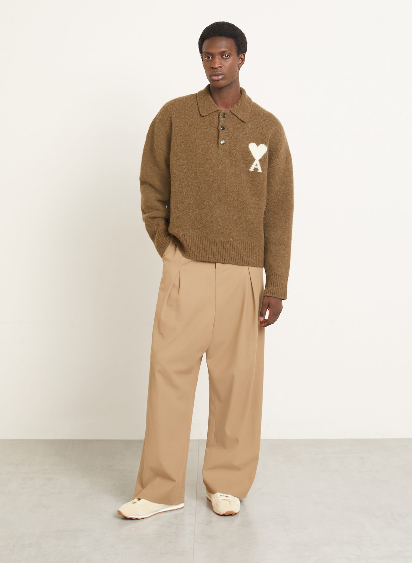 AMI PARIS Sweater with alpaca: BROWN