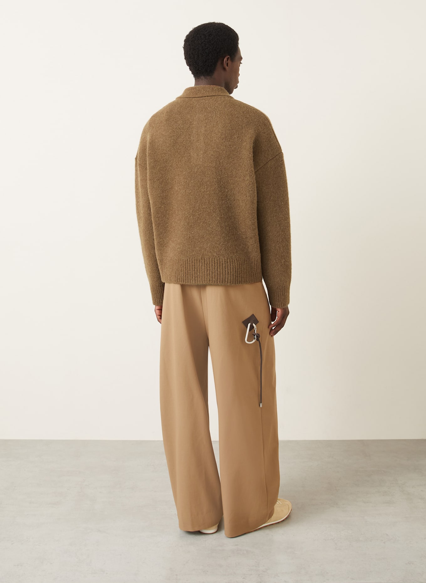 AMI PARIS Sweater with alpaca: BROWN