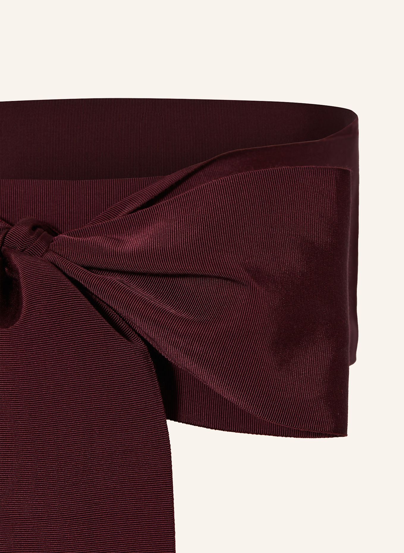 sara roka Gürtel: DUNKELLILA