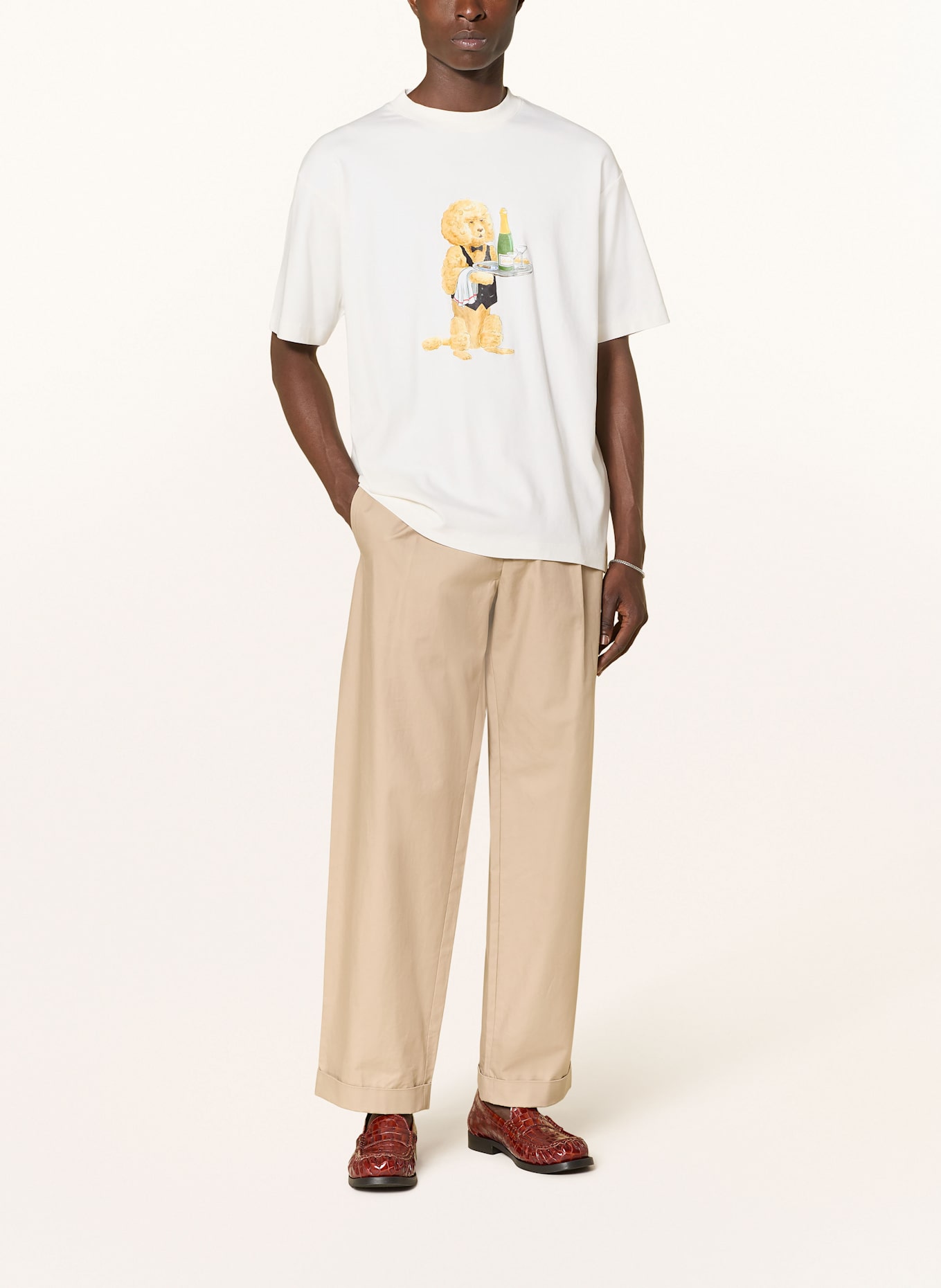 DRÔLE DE MONSIEUR T-Shirt LE T-SHIRT POODLE: ECRU / HELLBRAUN / GRÜN