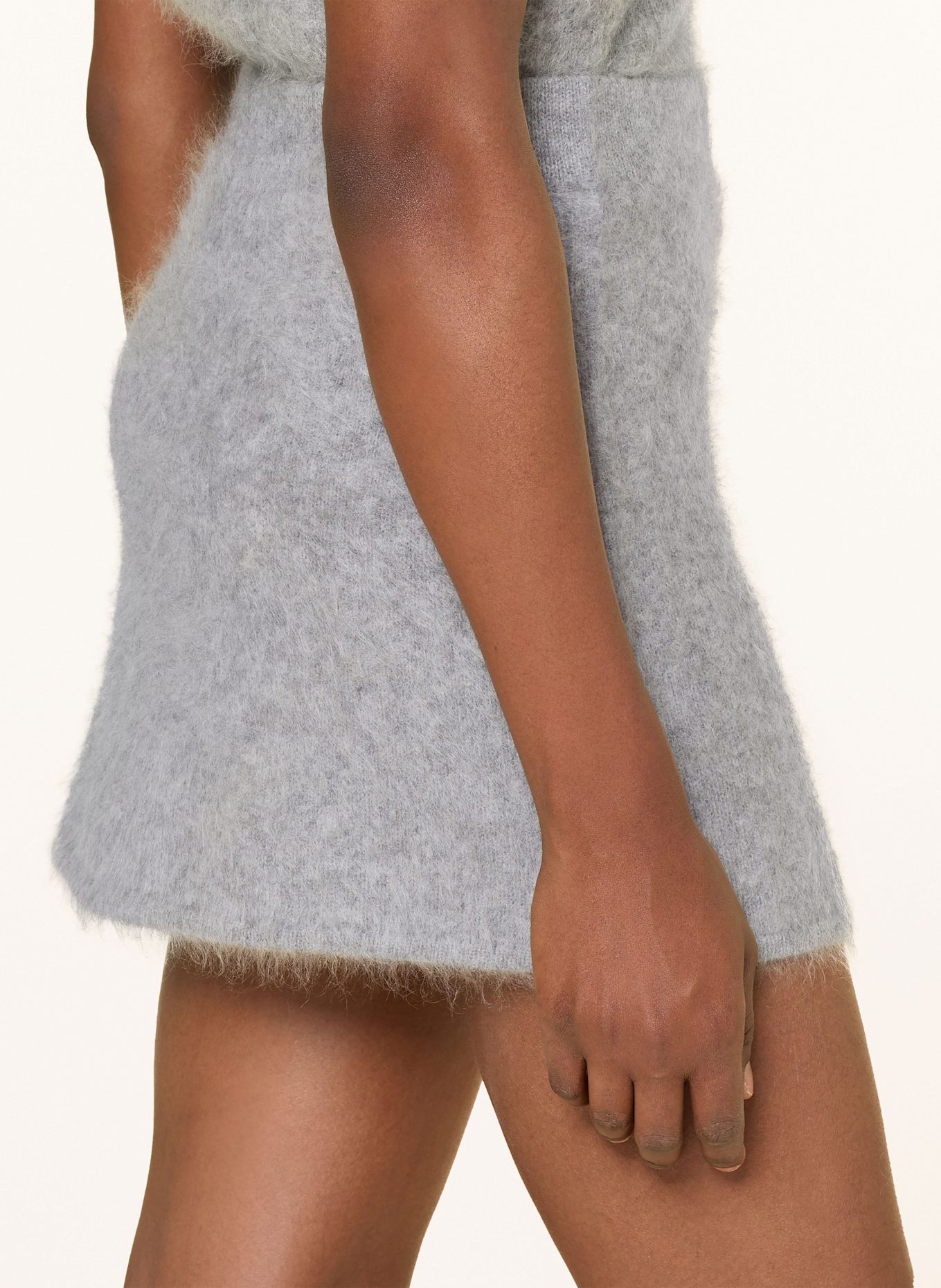 ALMADA LABEL Spódnica z dzianiny MIMI z kaszmiru: SZARY