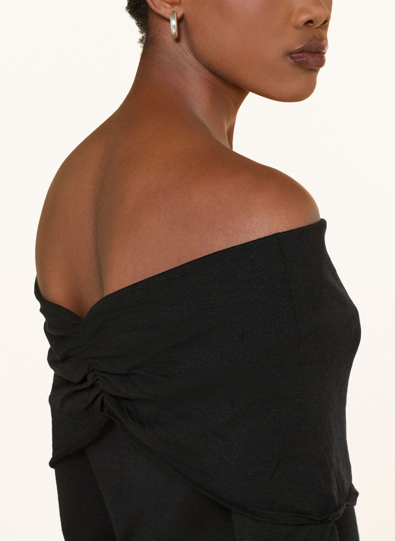 ALMADA LABEL CARA off-shoulder sweater with silk: BLACK