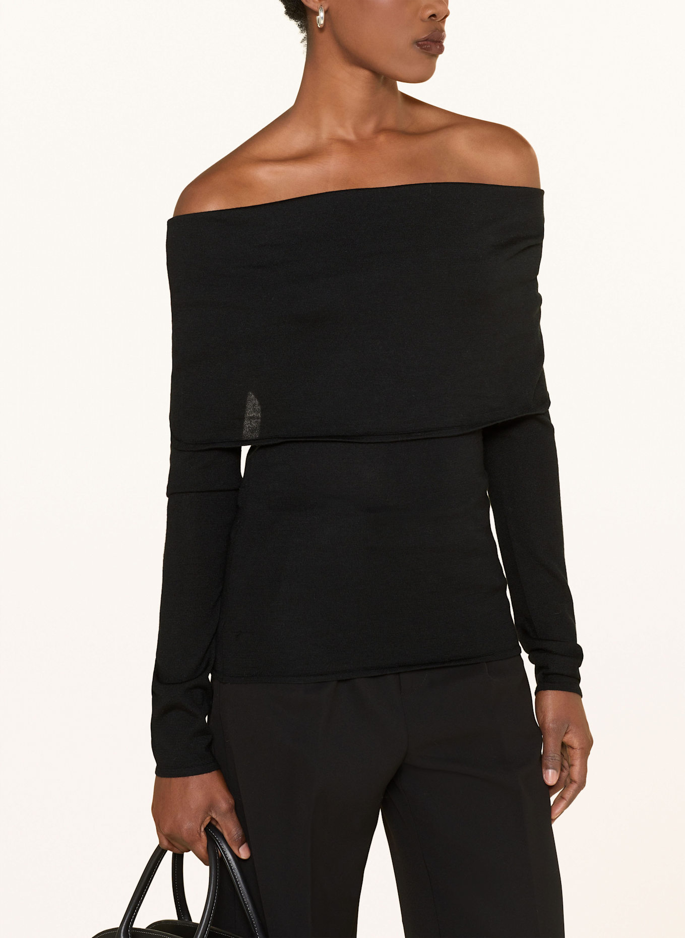 ALMADA LABEL CARA off-shoulder sweater with silk: BLACK