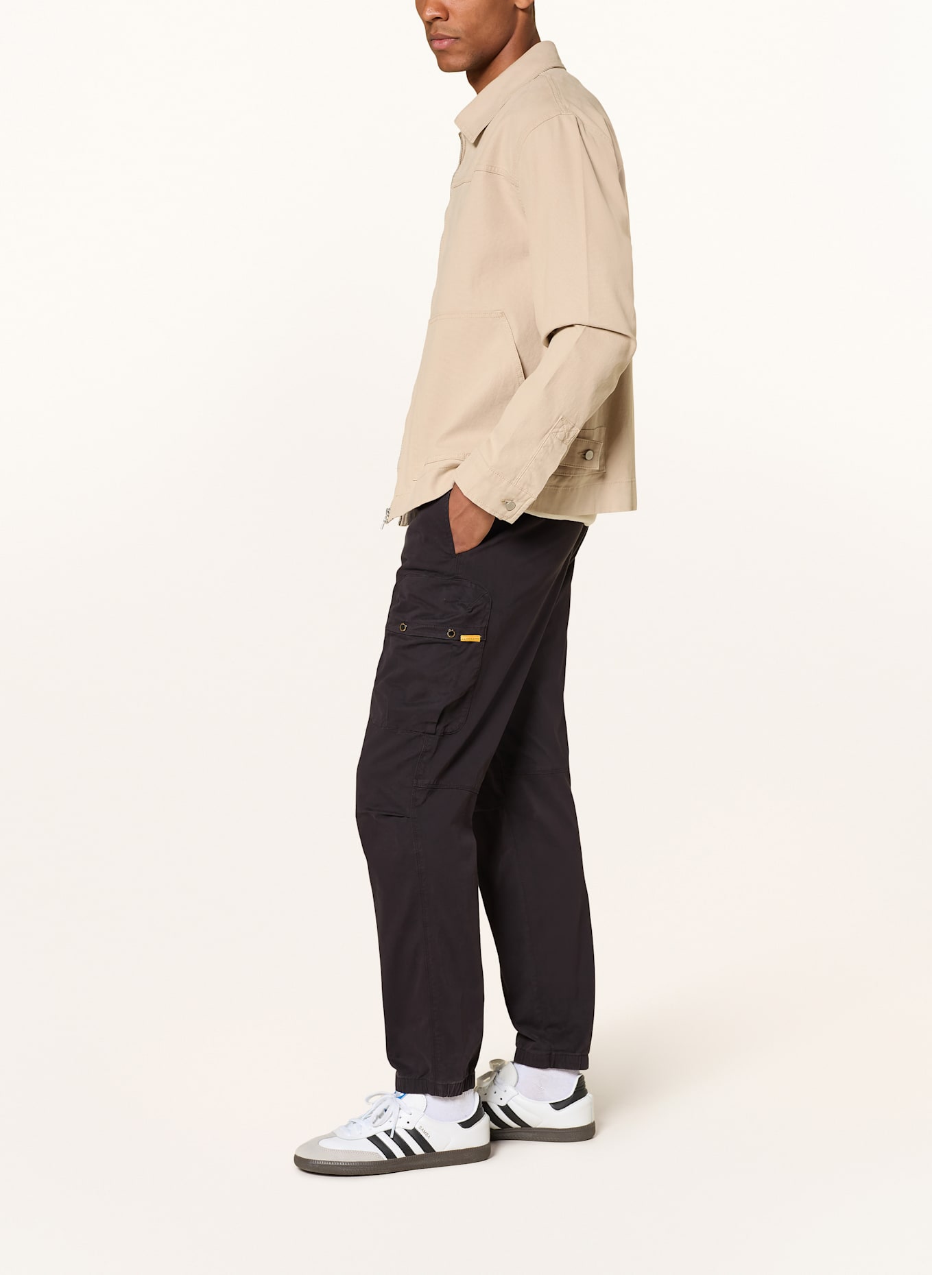 PARAJUMPERS Cargohose ZANDER: SCHWARZ