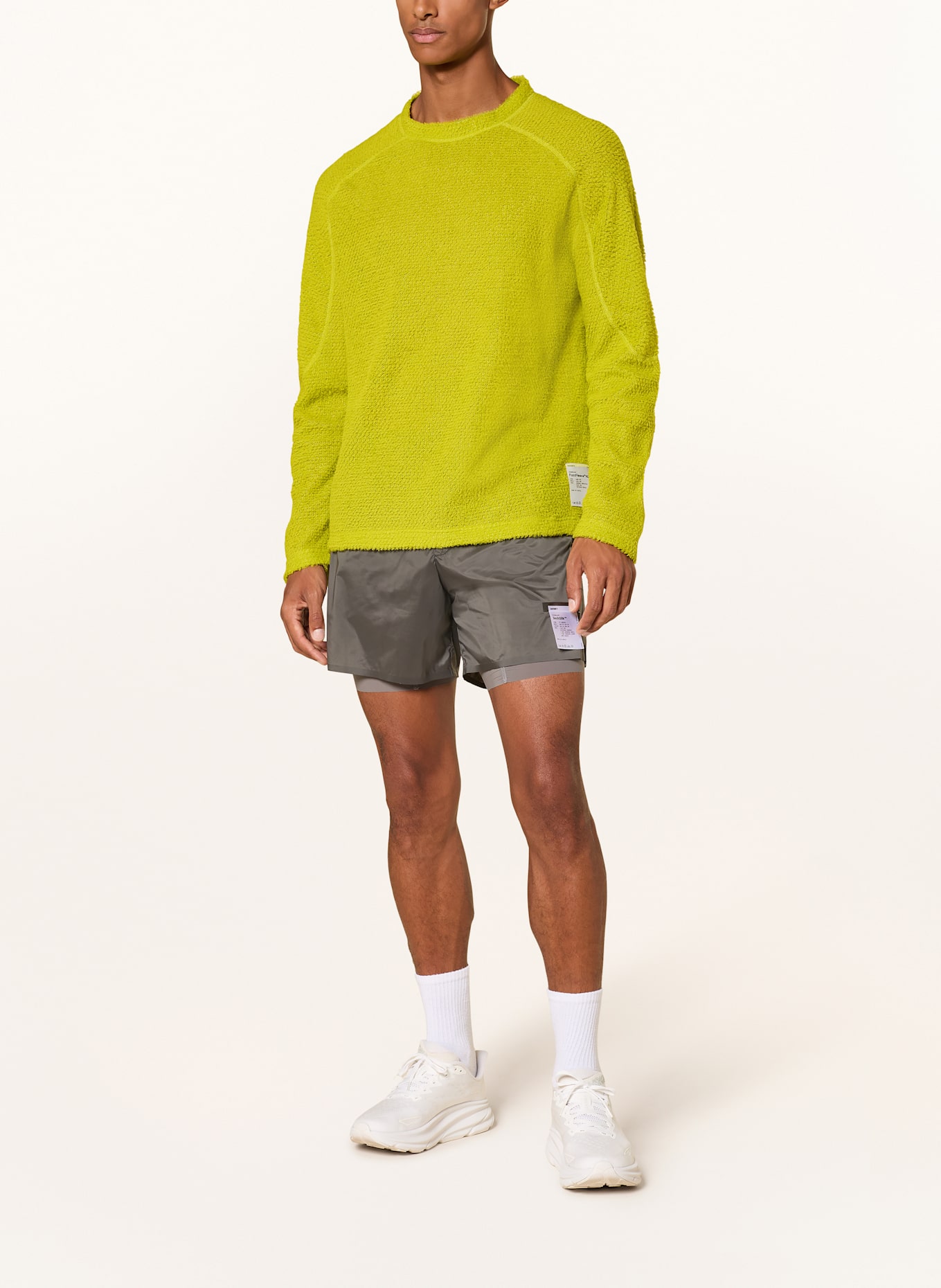 SATISFY FUZZFLEECE™ AD running shirt: NEON GREEN