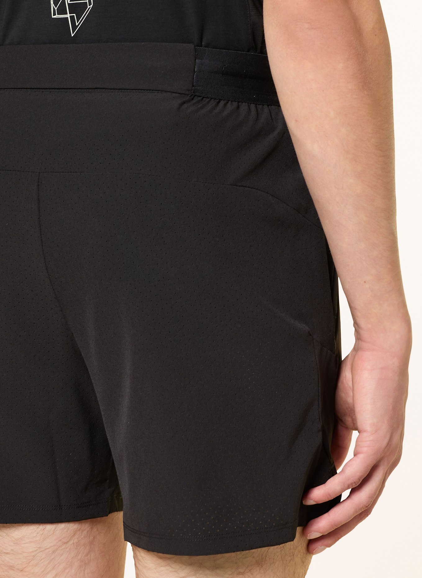 247 REPRESENT Laufshorts: SCHWARZ