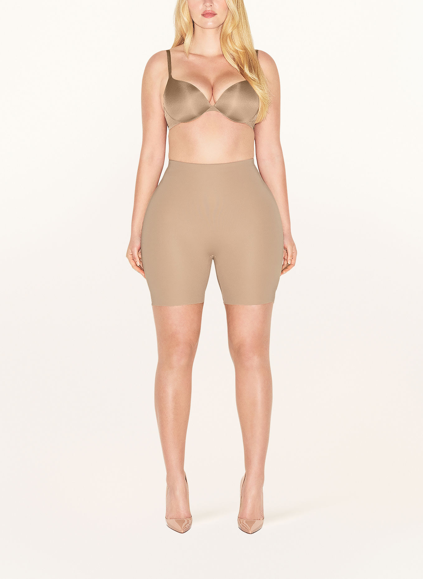 SKIMS Shape-Hose SKIMS BODY: CLAY