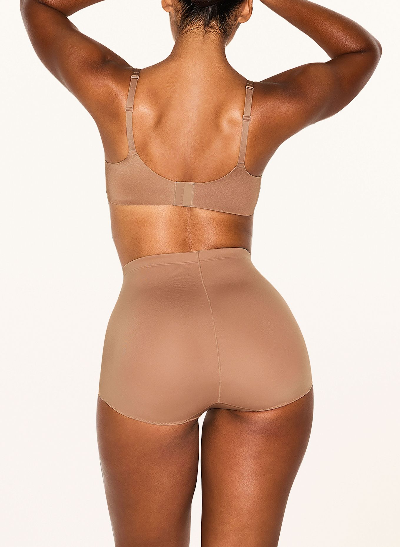 SKIMS Shape-Hose BODY BUTT ENCHANCING: SIENNA