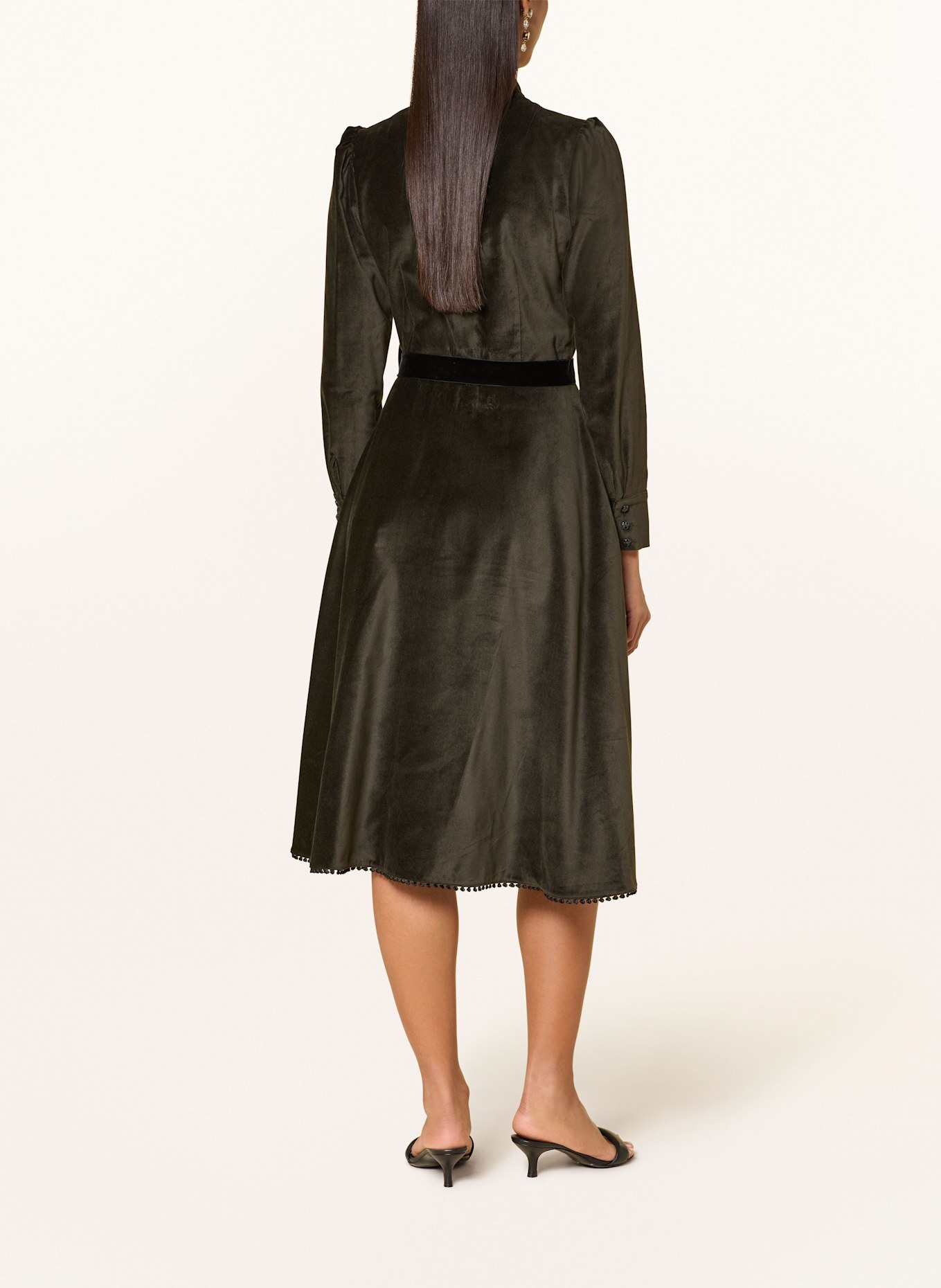 KINGA MATHE Trachtenkleid ANN aus Samt: OLIV