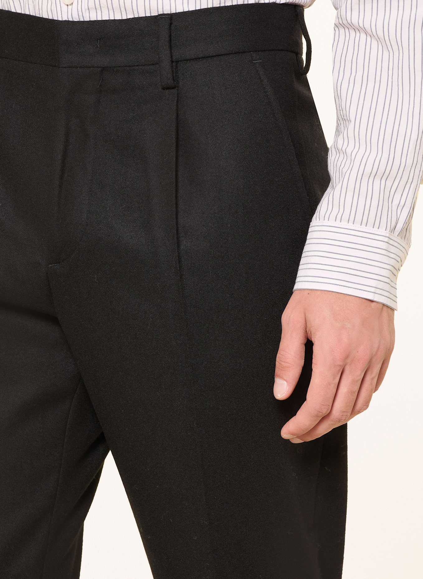 NN.07 Hose BILL1630 Regular Fit: SCHWARZ