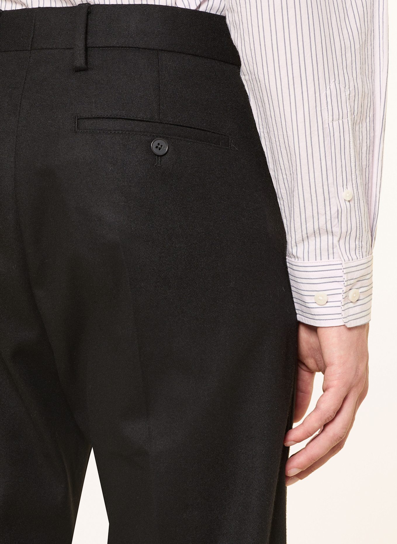 NN.07 Hose BILL1630 Regular Fit: SCHWARZ