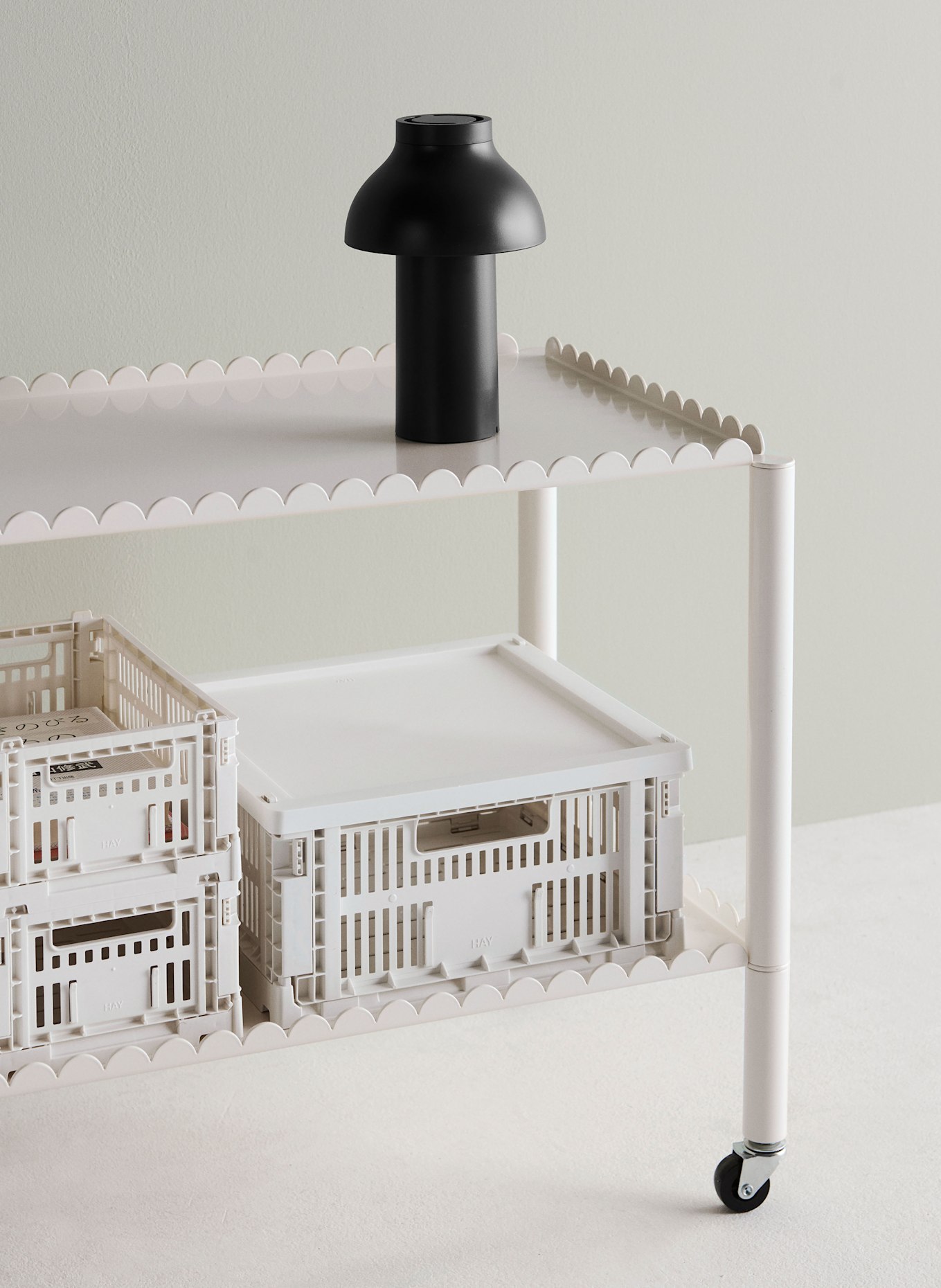 HAY Deckel für Aufbewahrungsboxen COLOUR CRATE MEDIUM: CREME