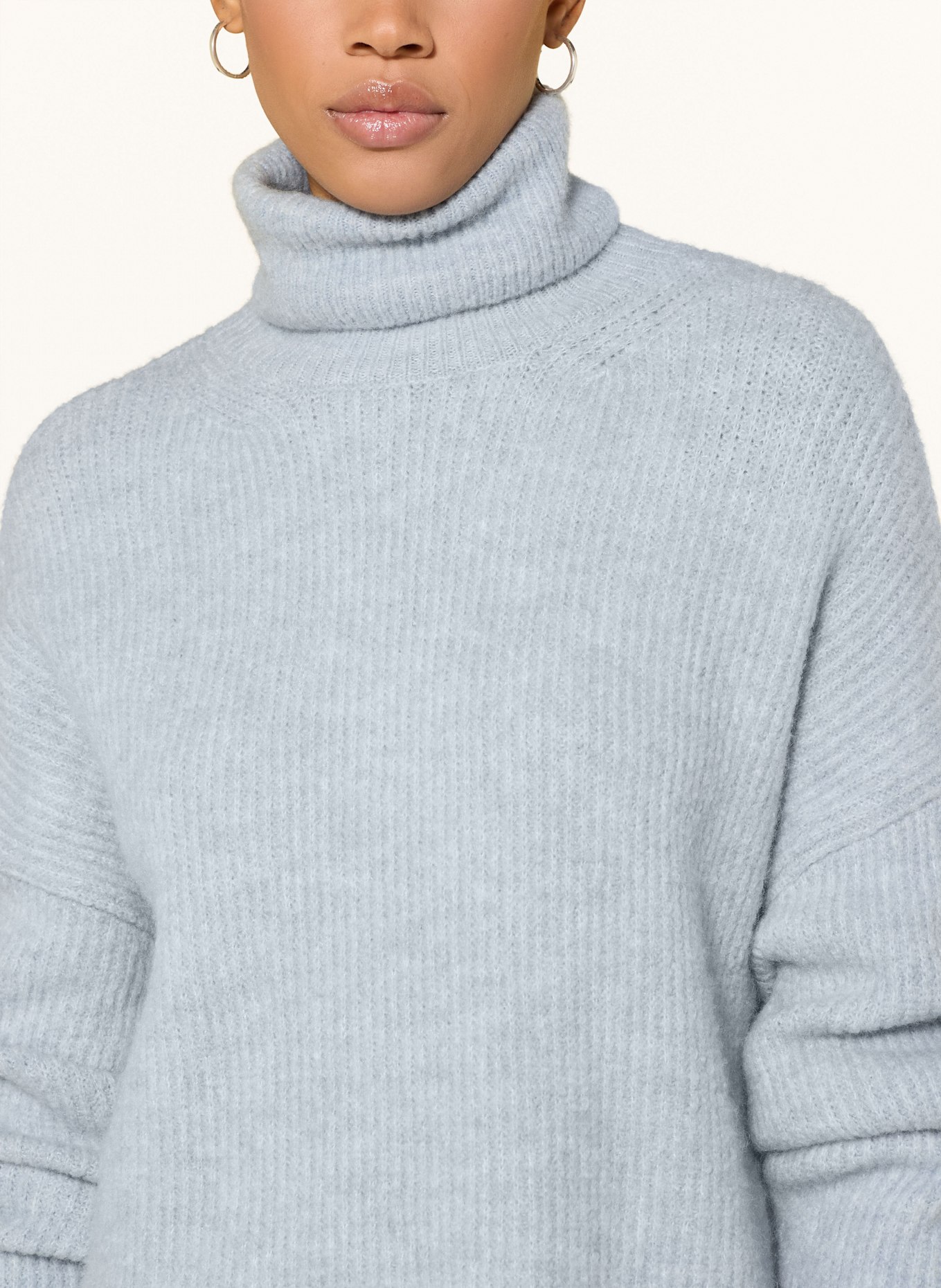 Rich & Royal Rollkragenpullover: HELLBLAU