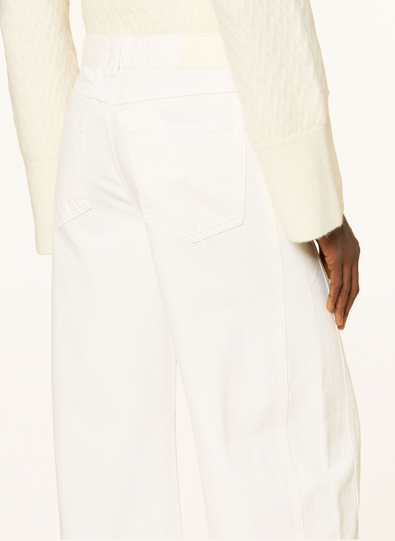 CLOSED Barrel Jeans TORI-X: 201 ECRU