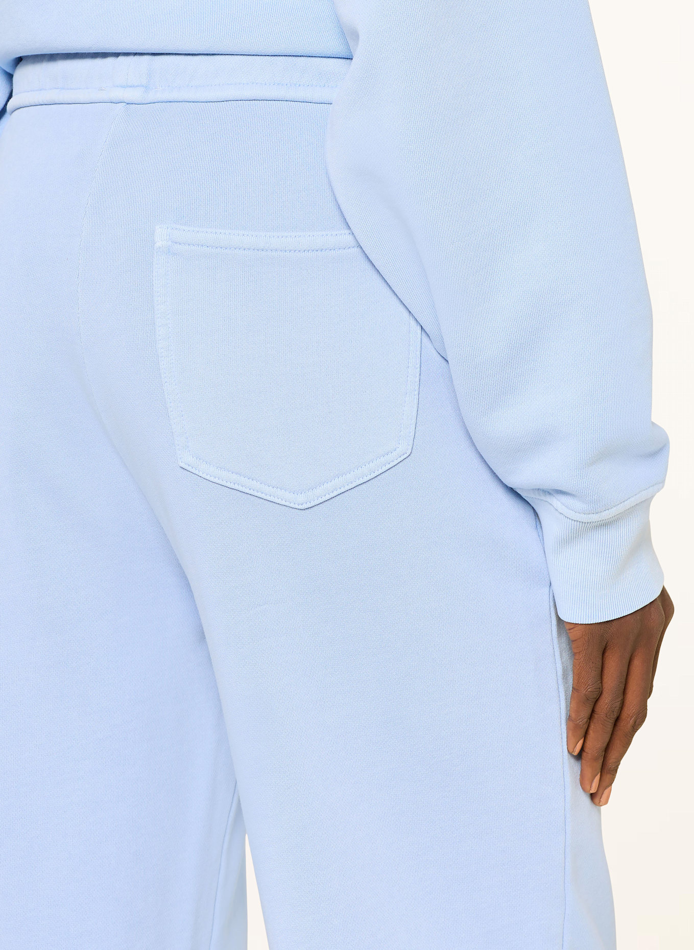 CLOSED Sweatpants: HELLBLAU / DUNKELLILA