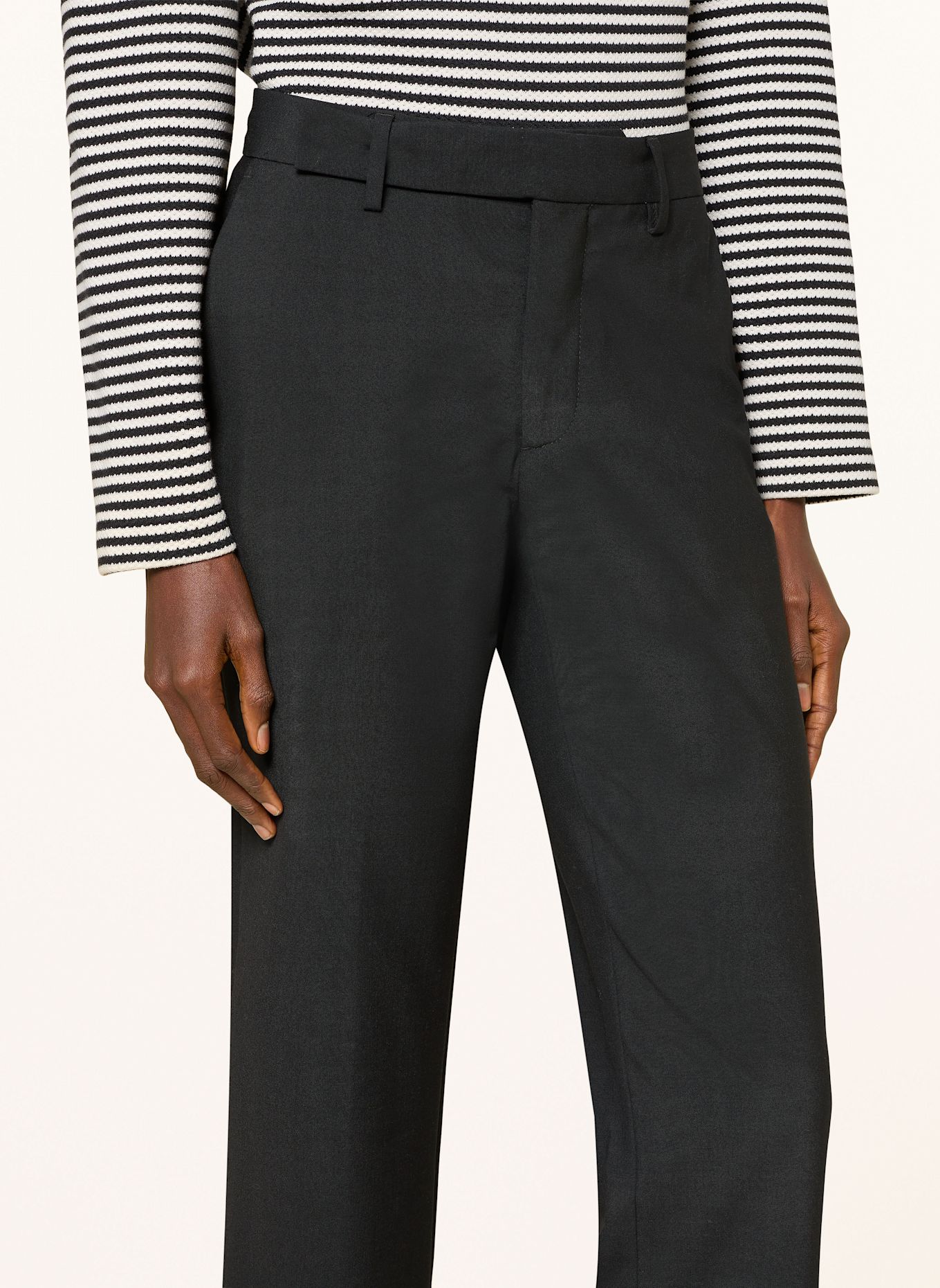 CLOSED Chino FIANA: SCHWARZ