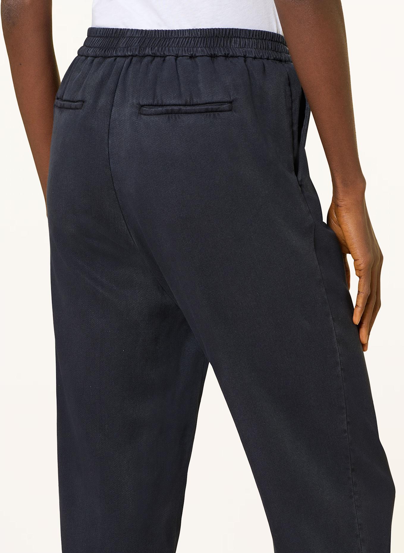 CLOSED Spodnie dresowe SONDRA: GRANATOWY