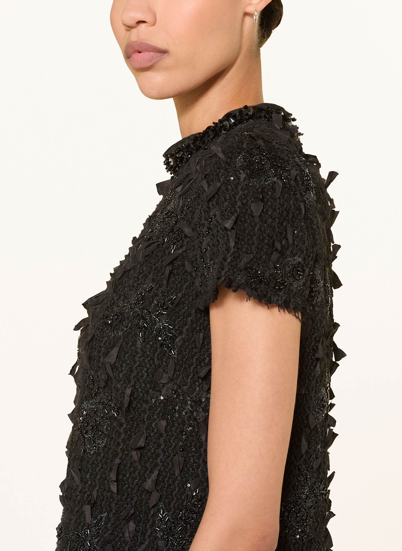 LUISA CERANO Cocktailkleid mit Pailletten und Schmuckperlen: SCHWARZ