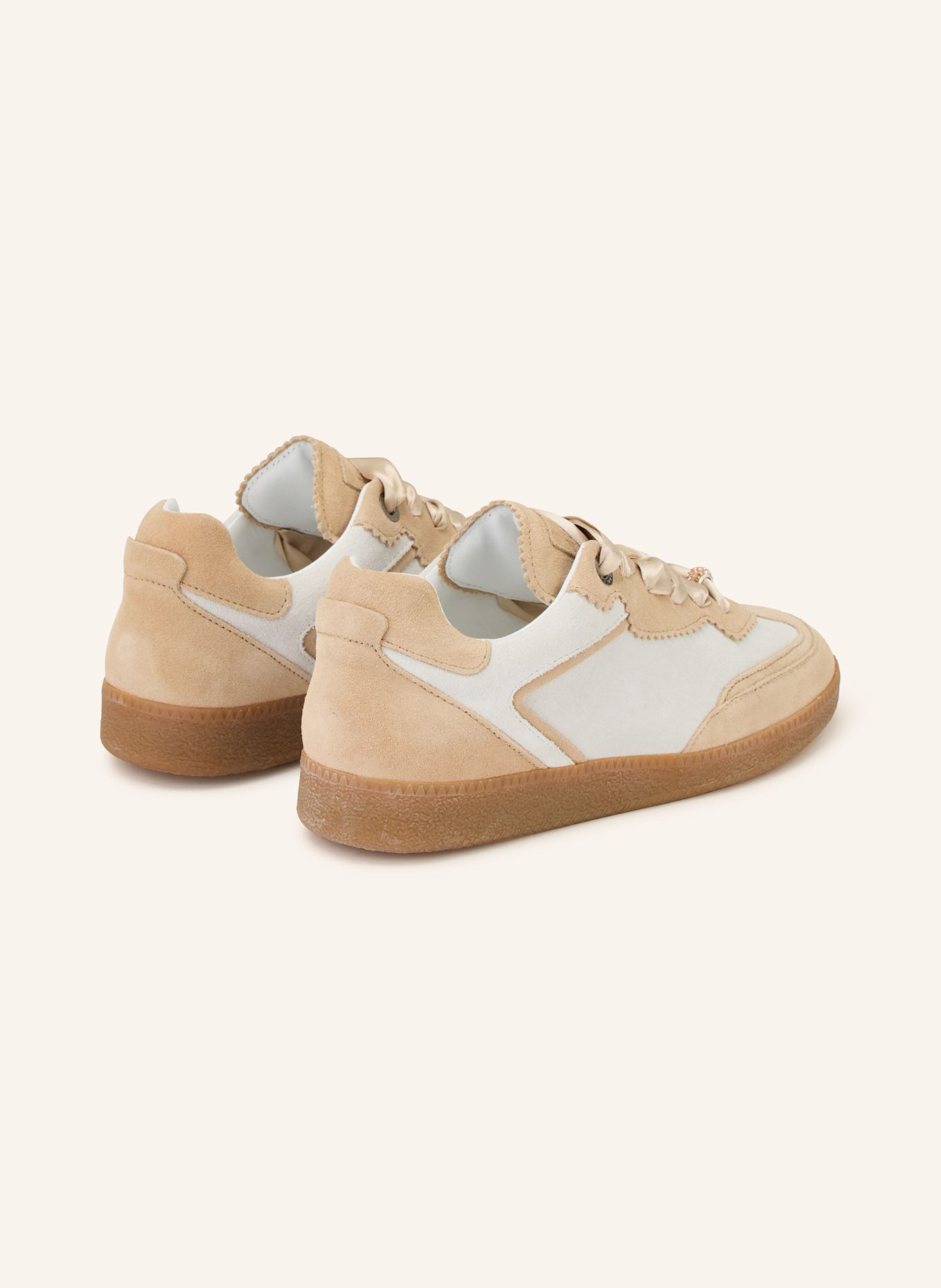 MARC CAIN Sneaker mit Schmuckstein: 610 light stone