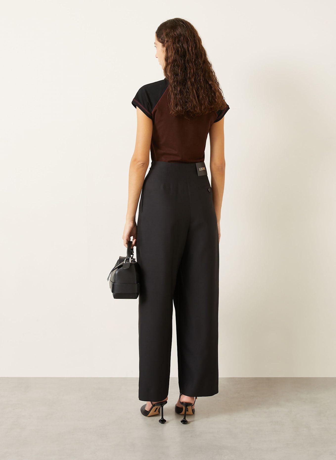 LOEWE T-shirt: CIEMNOCZERWONY / CZARNY