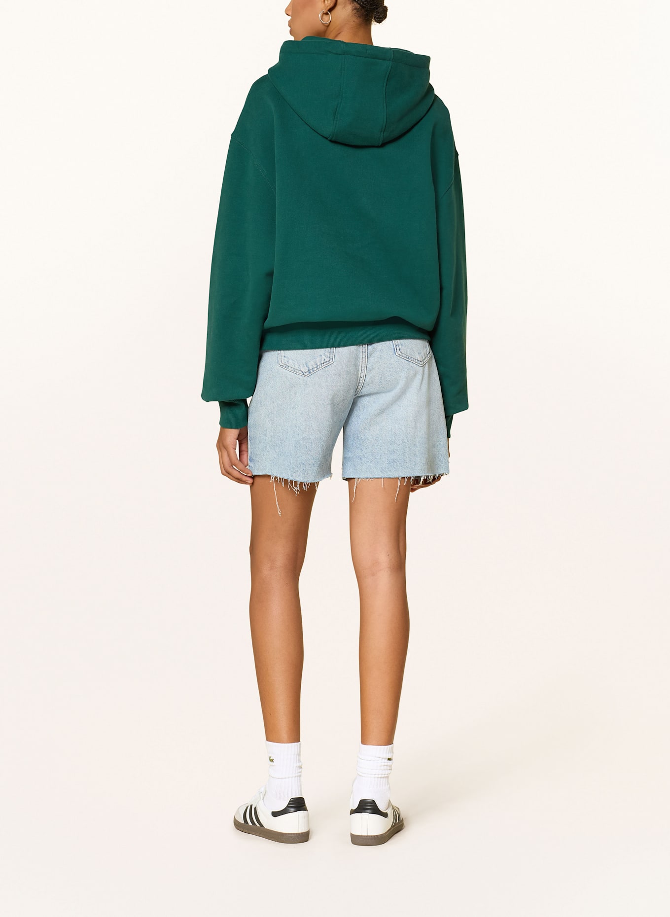 TOMMY JEANS Hoodie TG STAR: DUNKELGRÜN