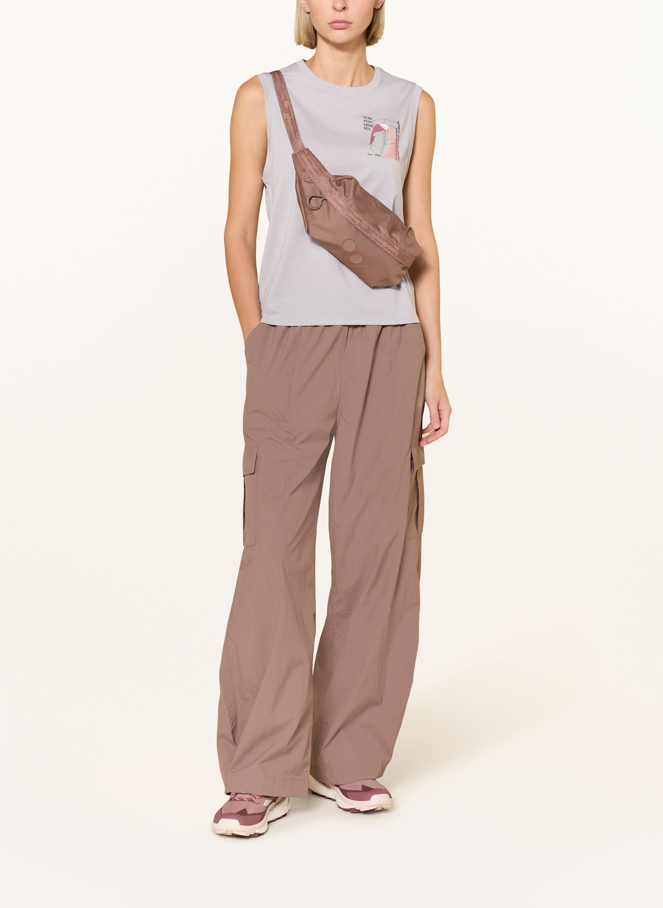 Peak Performance tanktop: LICHTPAARS