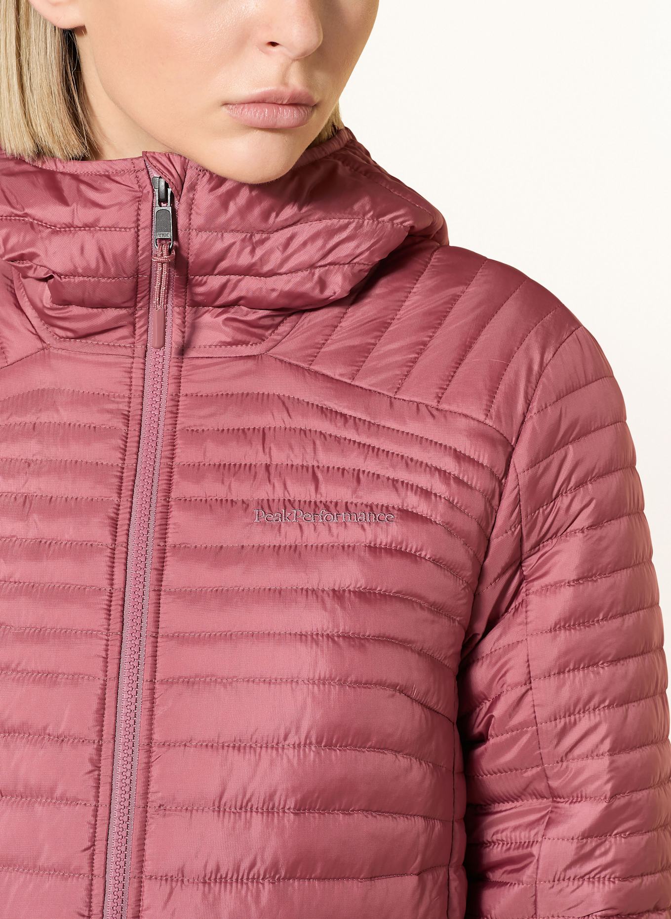 Peak Performance Steppjacke MONOLIGHT LINER HOOD: ROSÉ