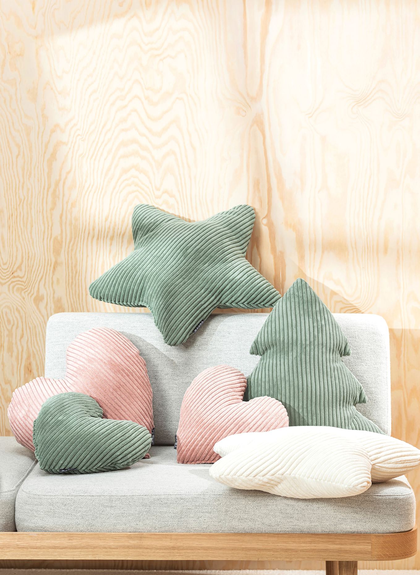 MAGMA Decorative cushion TANNE: GREEN