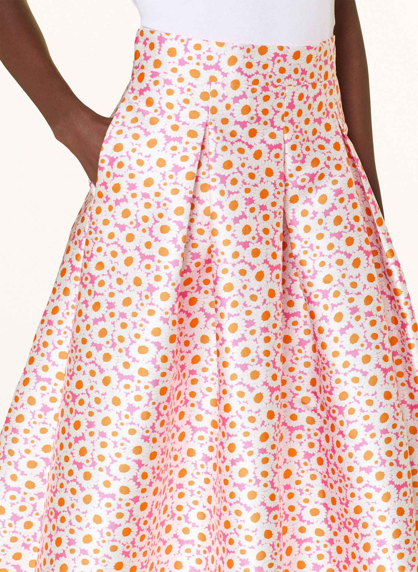 SEM PER LEI Faltenrock: WEISS / PINK / ORANGE