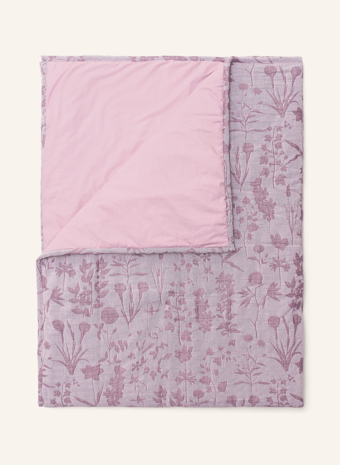 ESSENZA Tagesdecke MARIBEL: HELLLILA