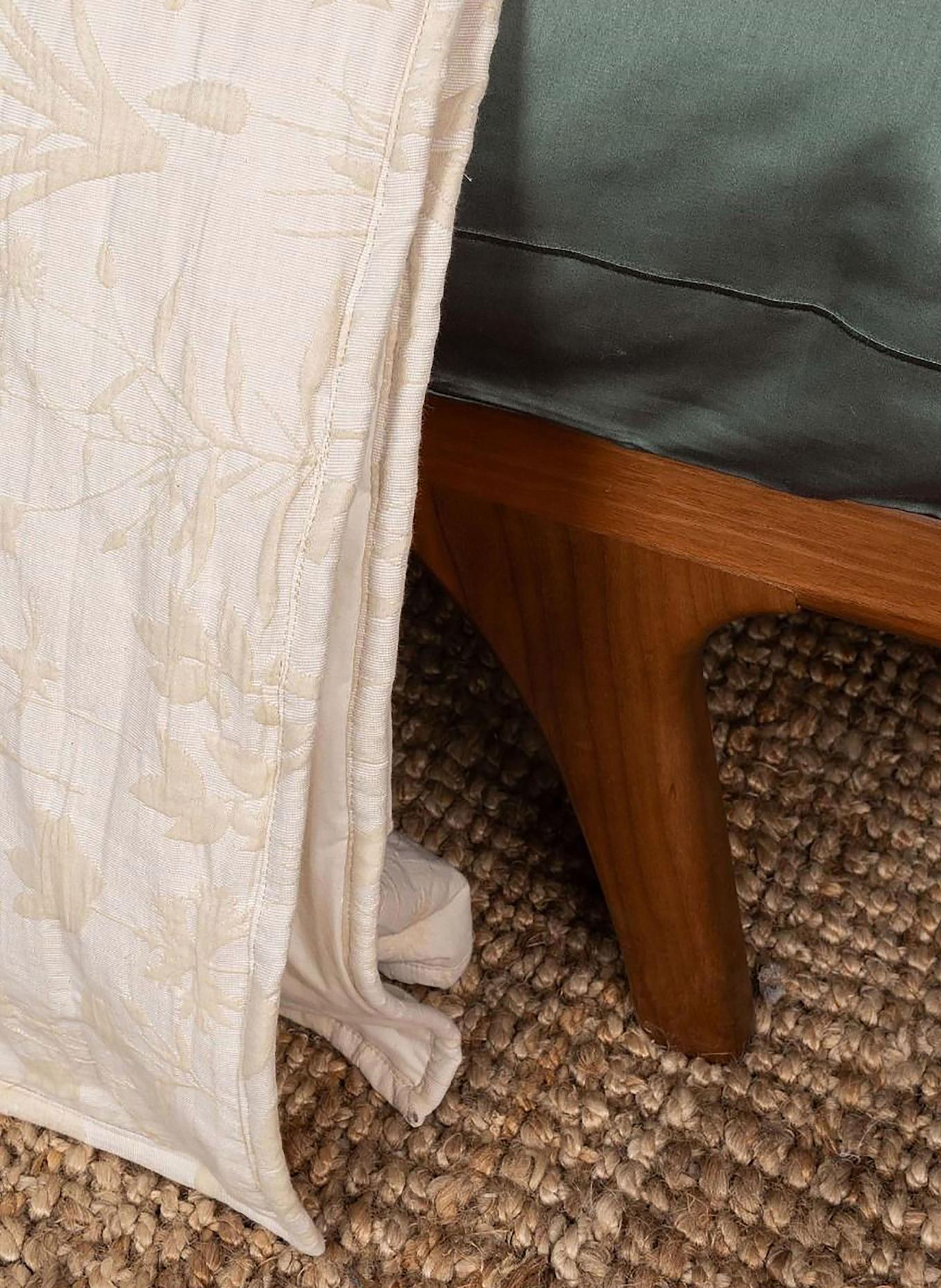 ESSENZA Narzuta na łóżko MARIBEL: KREMOWY / ECRU