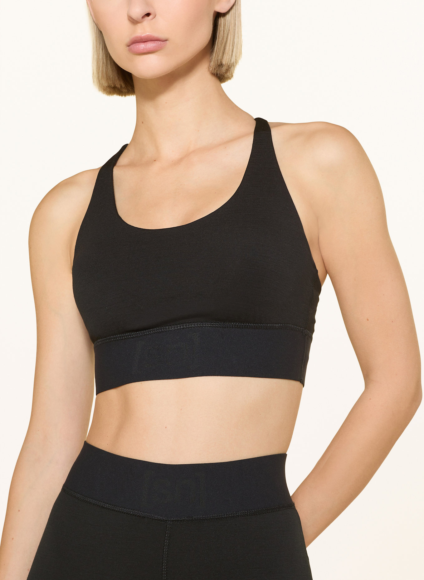 super.natural Sport-BH LUX SUPER mit Merinowolle: SCHWARZ