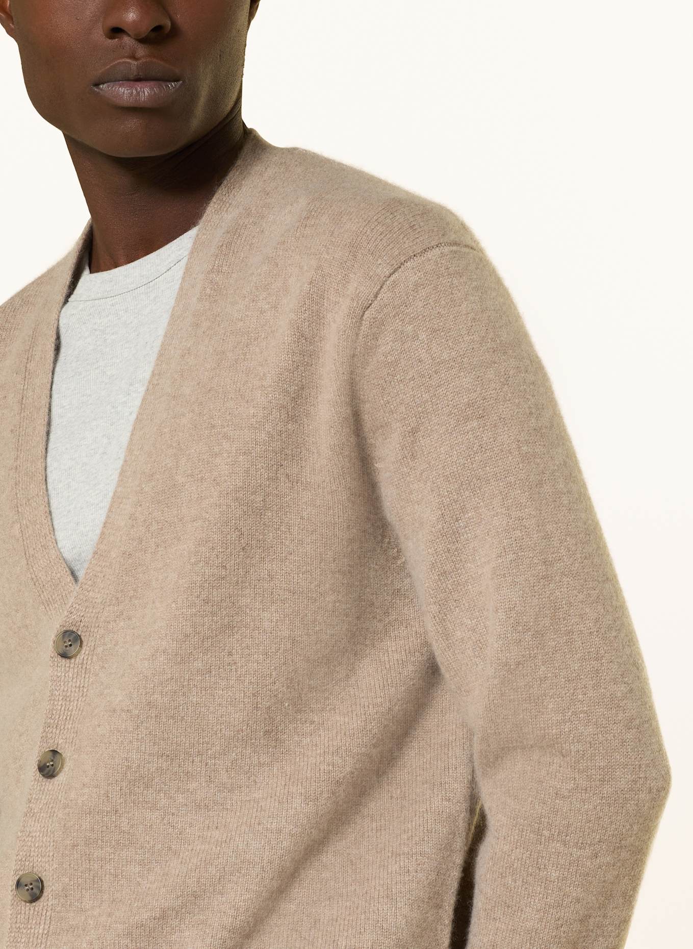 COS Cashmere cardigan: DARK BROWN