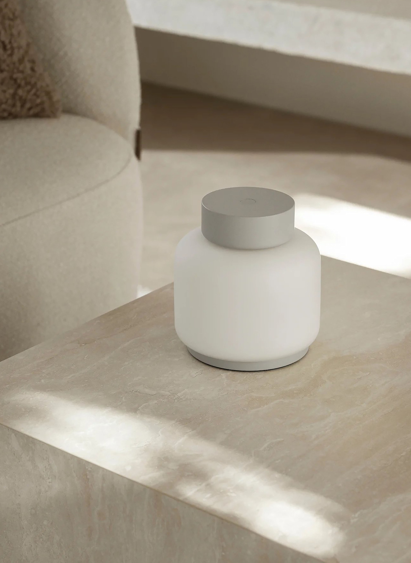 blomus Tischleuchte FAWN: HELLGRAU / CREME