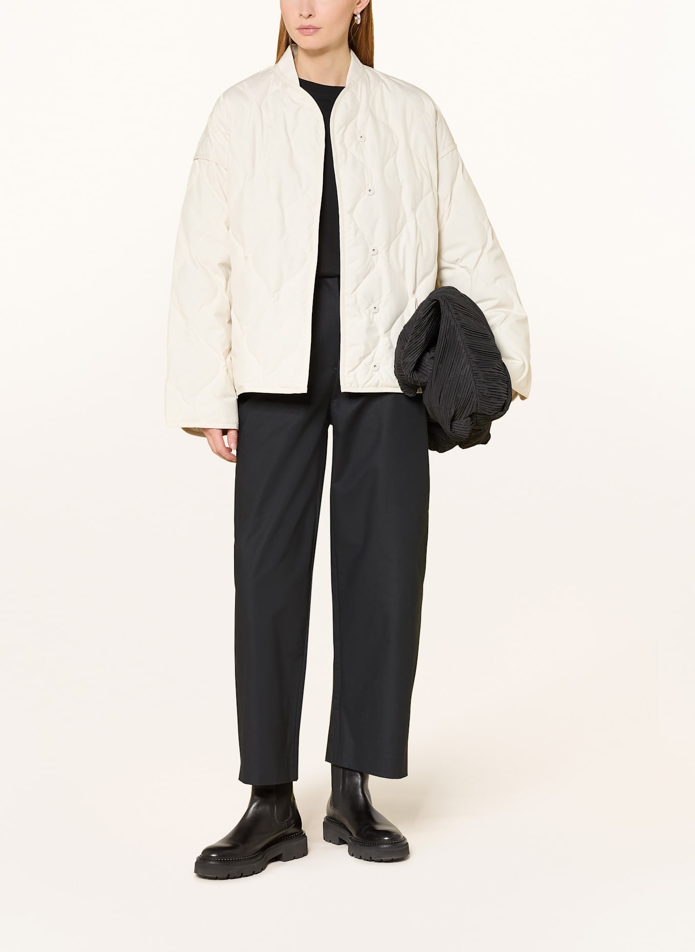 COS Oversized-Daunenjacke: ECRU