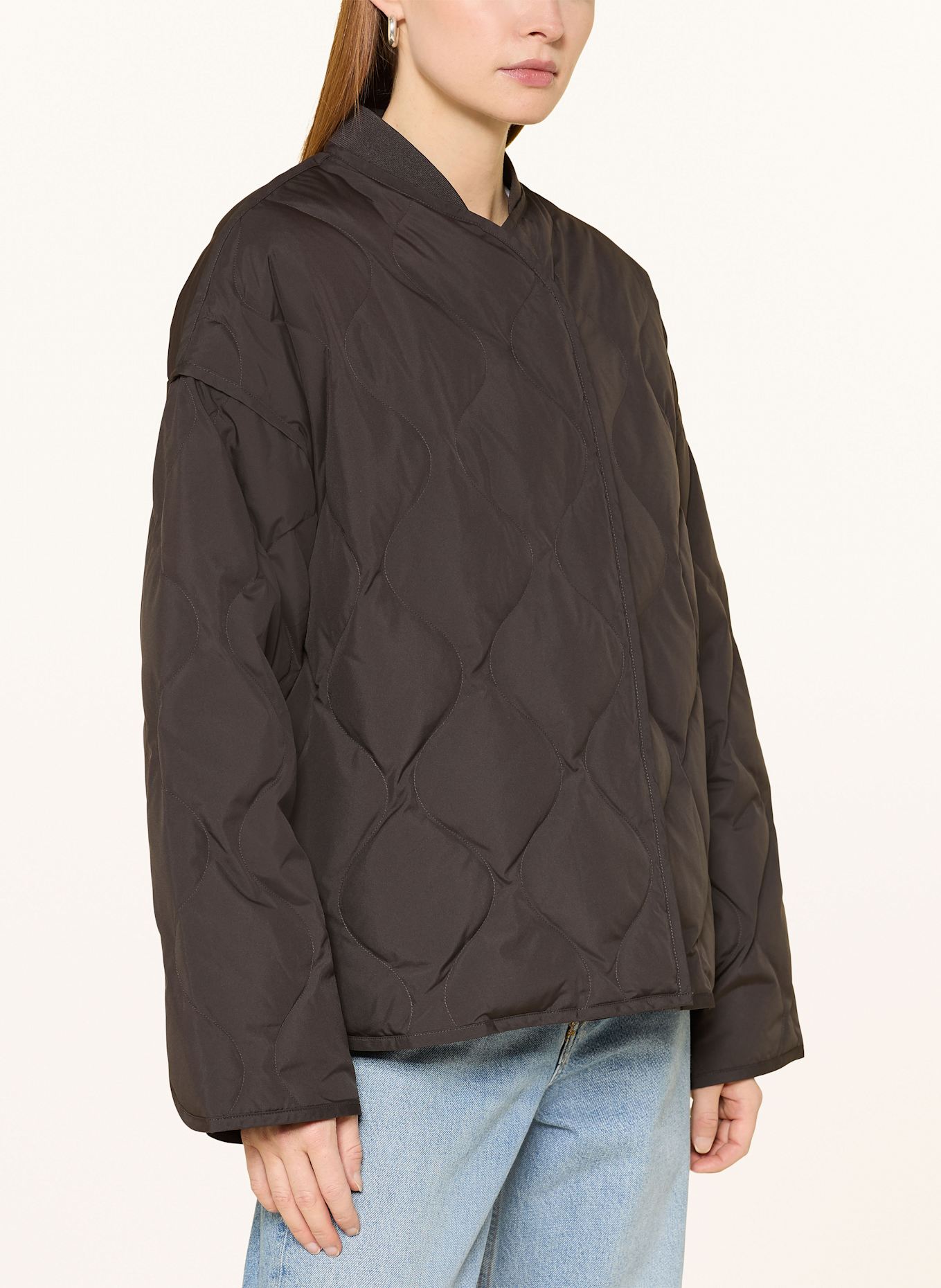COS Oversized down jacket: DARK BROWN