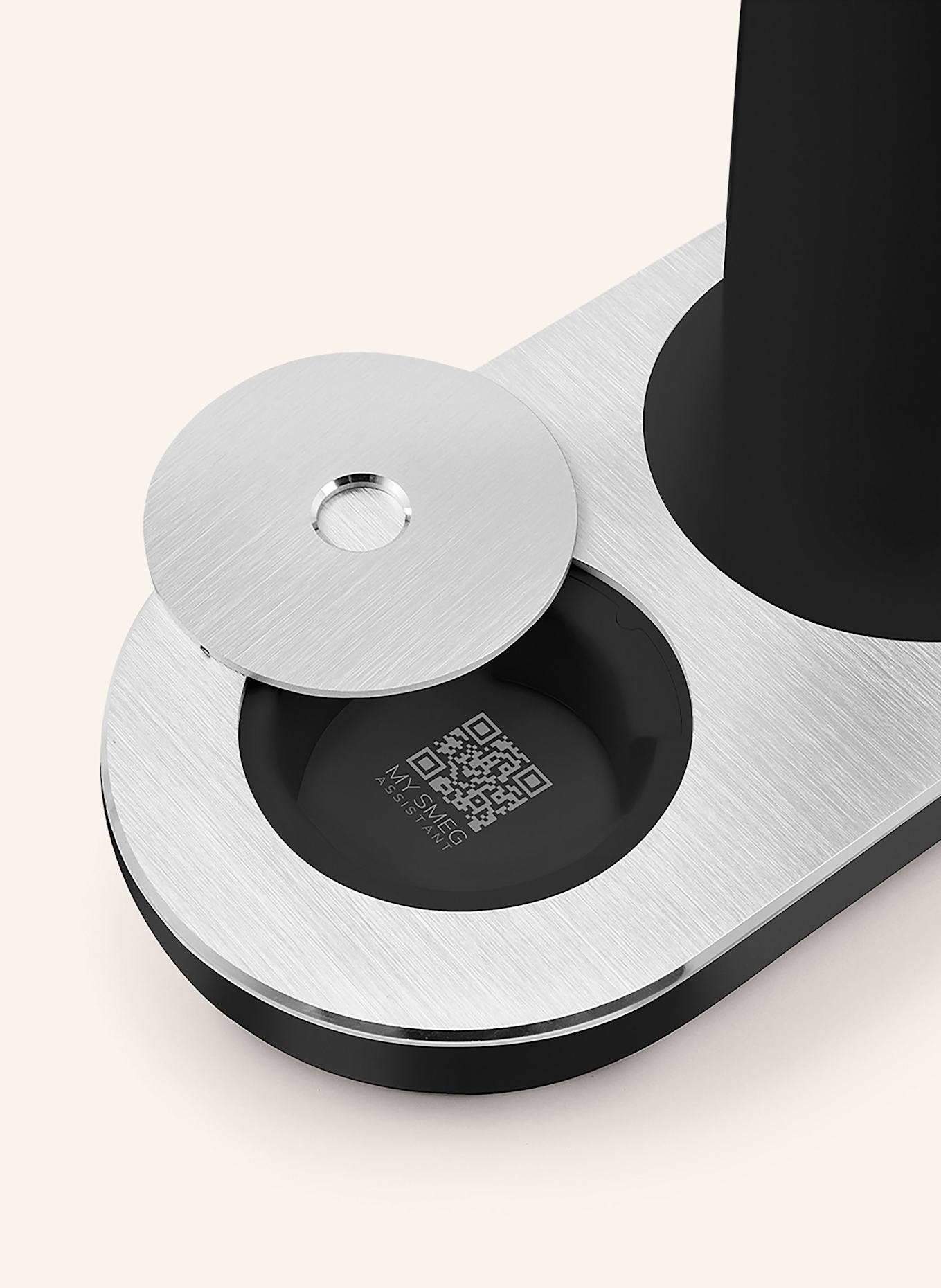 SMEG Wassersprudler SKC01BLM: SCHWARZ