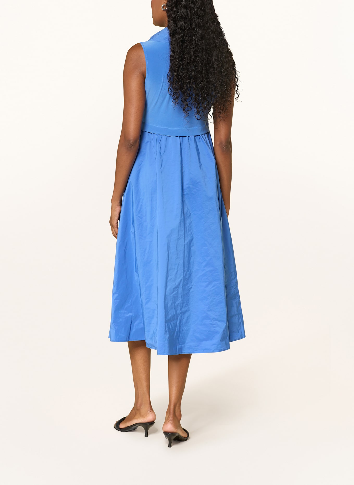 Joseph Ribkoff Kleid im Materialmix: HELLBLAU